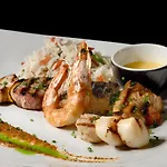Petinos Hotel 4*