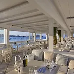 Hotel Petinos