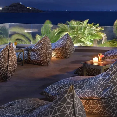 Hotel Petinos Platis Gialos