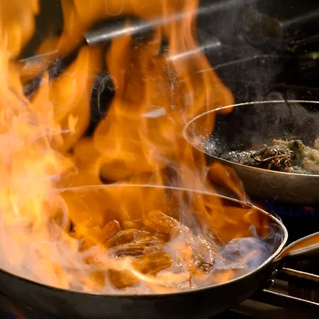 Ξενοδοχείο Petinos Πλατύς Γιαλός