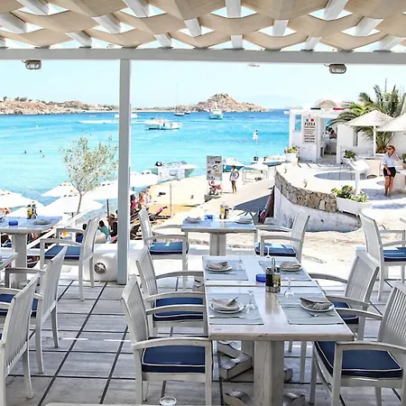 Petinos Ξενοδοχείο 4*