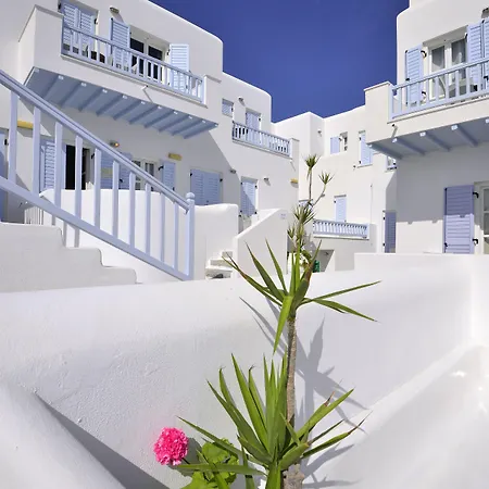 Petinos Hotel 4*
