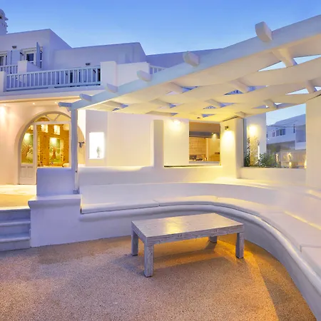 Petinos Hotel