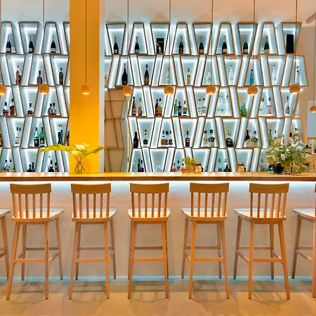 Hotel Petinos
