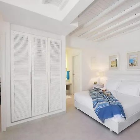 Hotel Petinos 4*